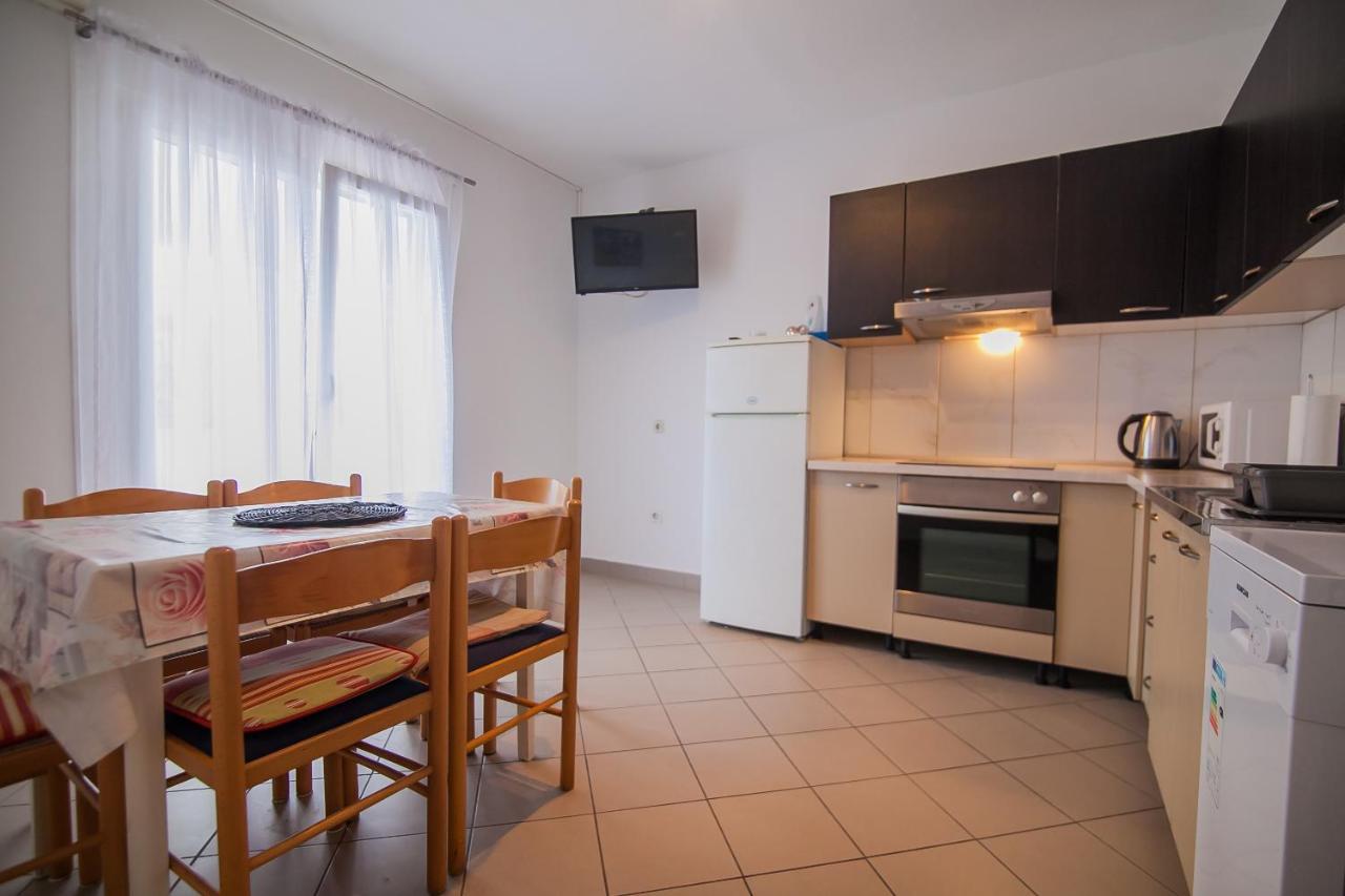 Kos Apartments Bol Eksteriør billede