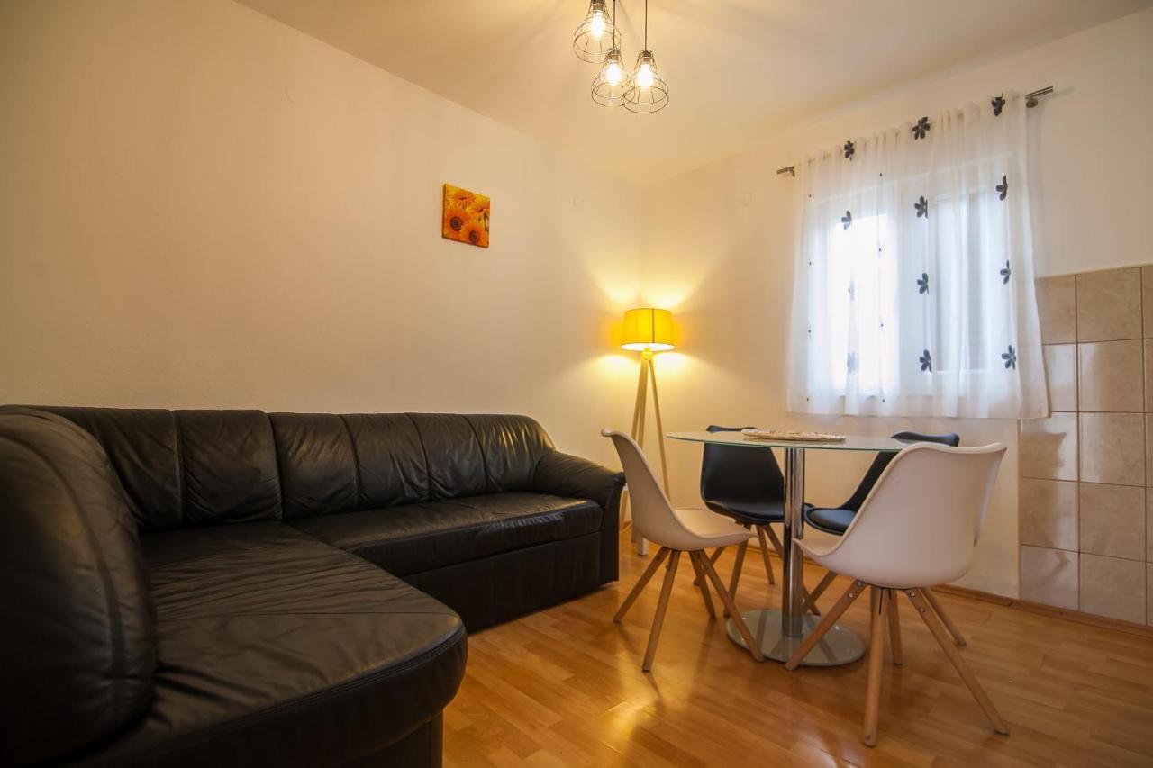 Kos Apartments Bol Eksteriør billede