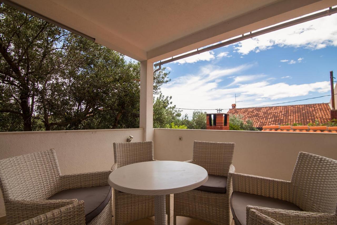 Kos Apartments Bol Eksteriør billede