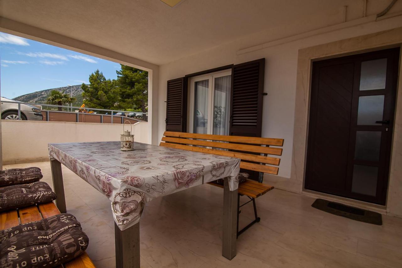 Kos Apartments Bol Eksteriør billede