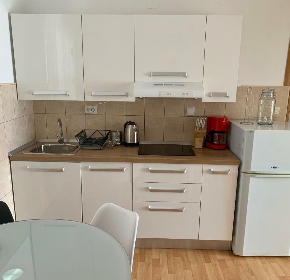 Kos Apartments Bol Eksteriør billede