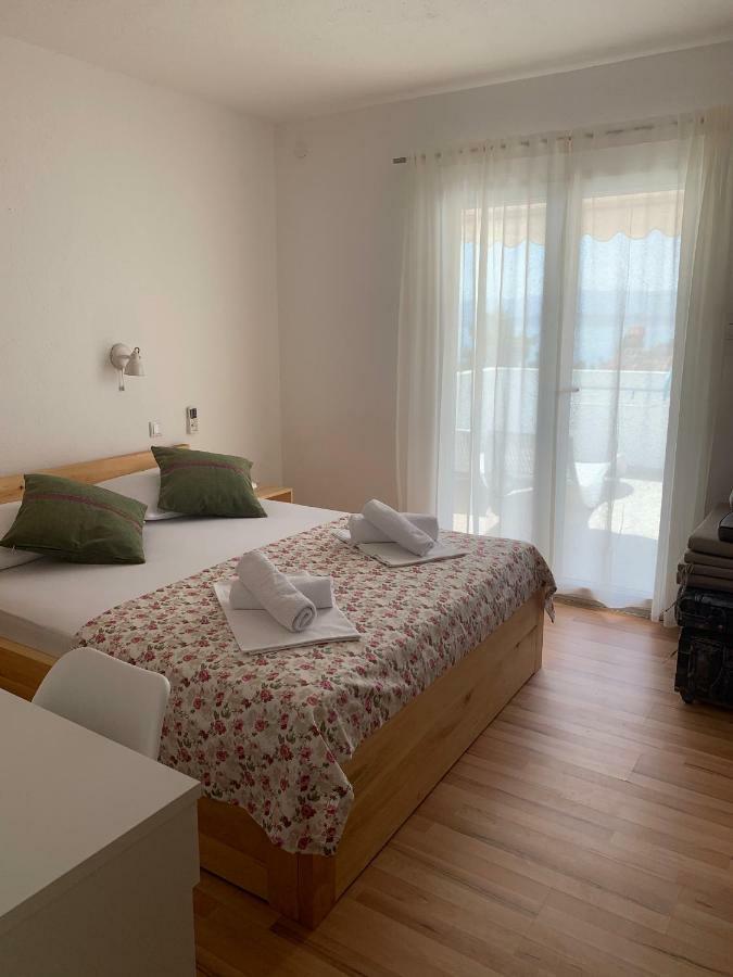 Kos Apartments Bol Eksteriør billede